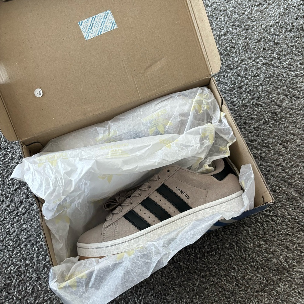 Adidas Campus 00s Sneakers